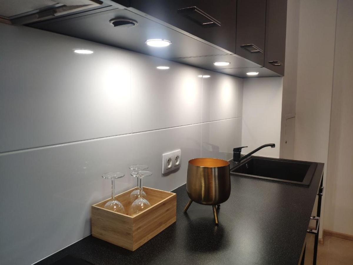 Apartamenty Aleje Jerozolimskie ワルシャワ エクステリア 写真