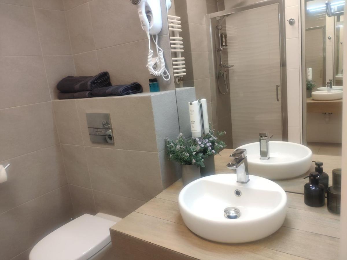 Apartamenty Aleje Jerozolimskie ワルシャワ エクステリア 写真